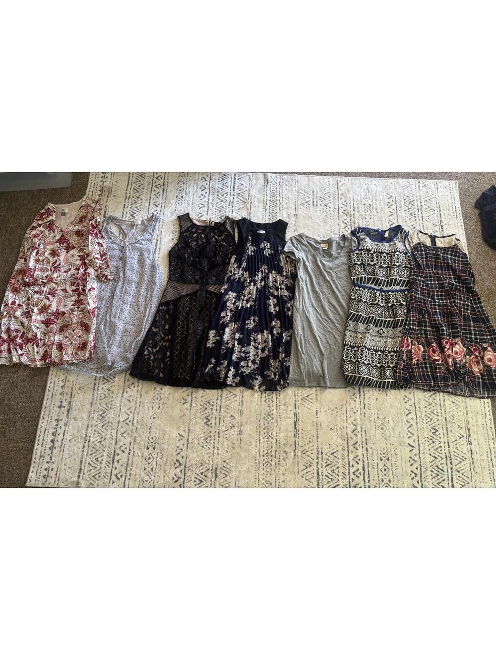 Women’s XS/TP Dress Bundle Lot of 7 Assorted Sleeveless Dresses